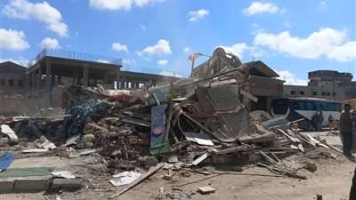 حملة مكبرة لحي شرق الإسكندرية ترفع 42 حالة إشغال بشارع الجامعة الأهلية