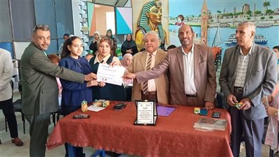 الأقصر تكتب تاريخًا جديدًا في التعليم.. أول شهادات ذكاء اصطناعي لطلاب الثانوي 