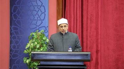رئيس جامعة الأزهر: القيم الإسلامية والعمل الصالح أساس بناء المجتمع ونهضة الأمة