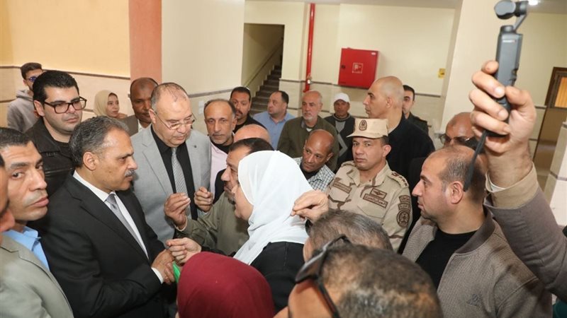 افتتاح