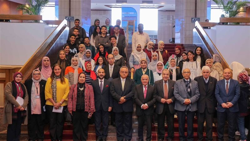 محاضرة بمكتبة الإسكندرية
