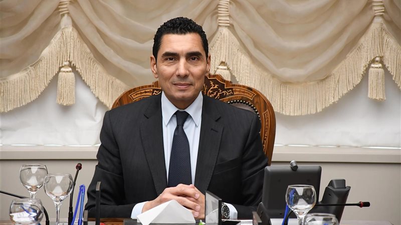 جوهر نبيل وزير الشباب