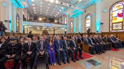  الطائفة الإنجيلية تحتفل بعيد القيامة المجيد بكنيسة مصر الجديدة