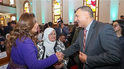 محافظ القليوبية يشارك في احتفالية عيد القيامة بالكنيسة الإنجيلية بمصر الجديدة 