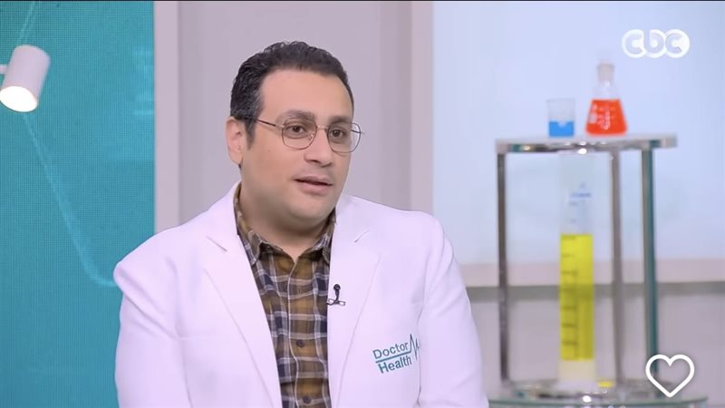 دكتور مينا ناصف