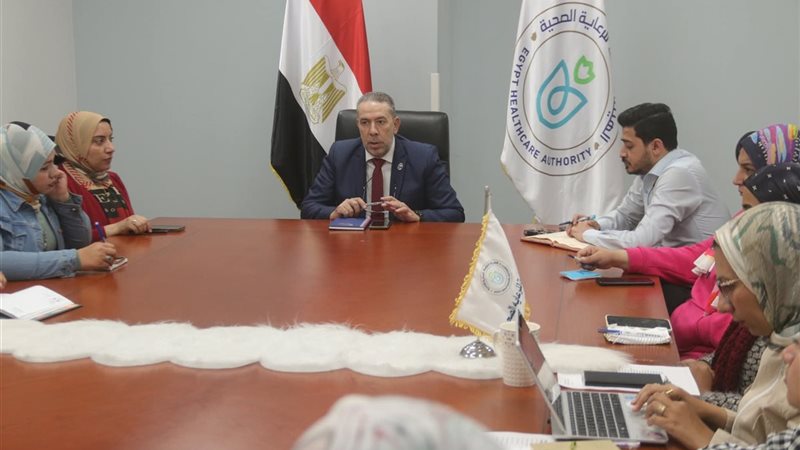 جانب من اجتماع غرفة