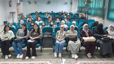 مستشفى صحة المرأة بجامعة أسيوط ينظم ورشة عمل للأطباء حول وسائل منع الحمل