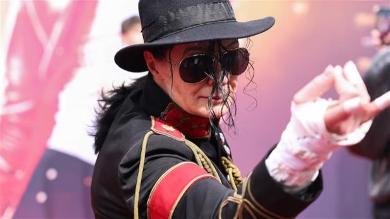 عرض خاص Michael
