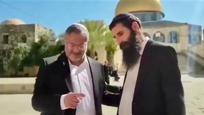 بن غفير من داخل الأقصى: 