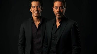 ناقصك إية.. أول تعاون لـ مدحت صالح وابنه أدهم في الغناء |فيديو