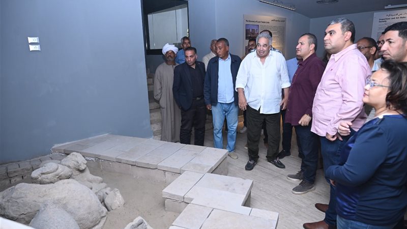 متابعة تطوير قاعة