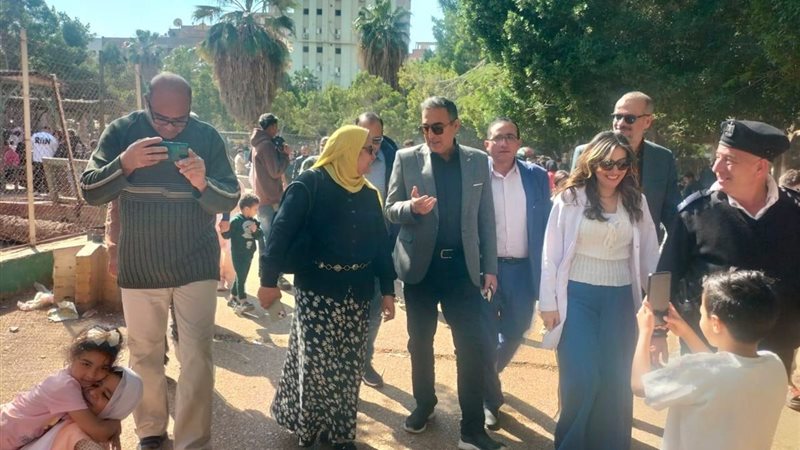 جانب من الزيارة 
