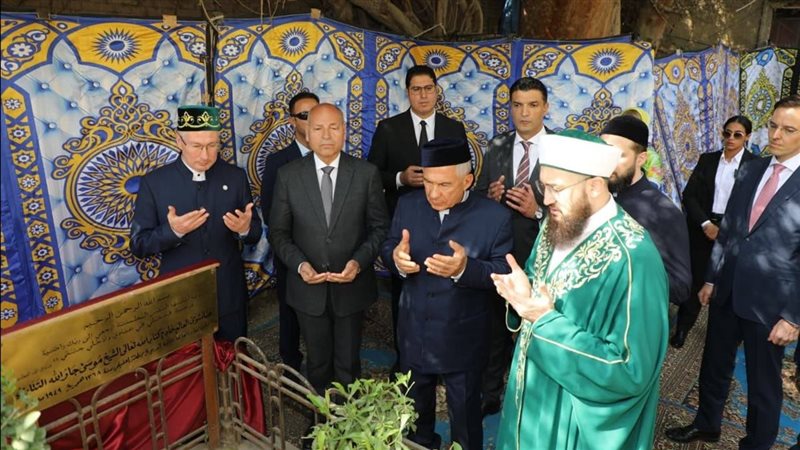 جانب من زيارة رئيس