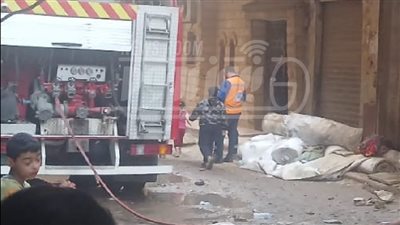 النيابة العامة تنتدب المعمل الجنائي لكشف أسباب حريق مصنع بالزاوية الحمراء 