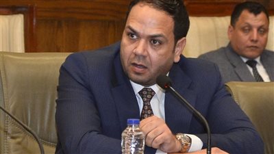 صناعة الشيوخ: زيادة الأنشطة الصناعية داخل الأحوال العمرانية خطوة مهمة 