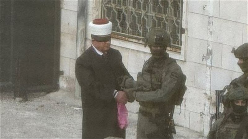 إسرائيل تعتقل وزير