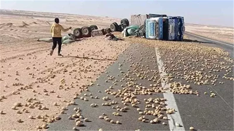 انقلاب سيارة نقل