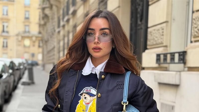 هنا الزاهد