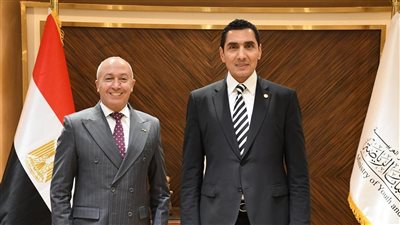 وزير الشباب والرياضة يستقبل ممدوح الششتاوي لبحث خطط تطوير السياحة الرياضية