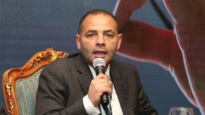 «أحمد أبو السعد»: التوترات الإقليمية عطلت مسار التعافي الإقتصادي في مصر