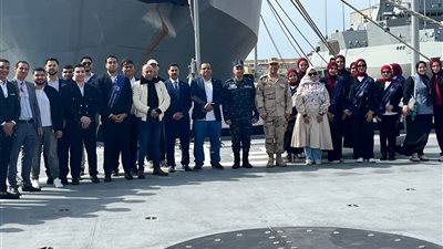القاعدة البحرية بالإسكندرية تستضيف طلاب بنى سويف بزيارة لتعزيز الانتماء والوعي