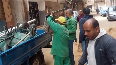 ضبط ونش مخالف ومصادرة معداته بحي شرق بشبين الكوم في المنوفية