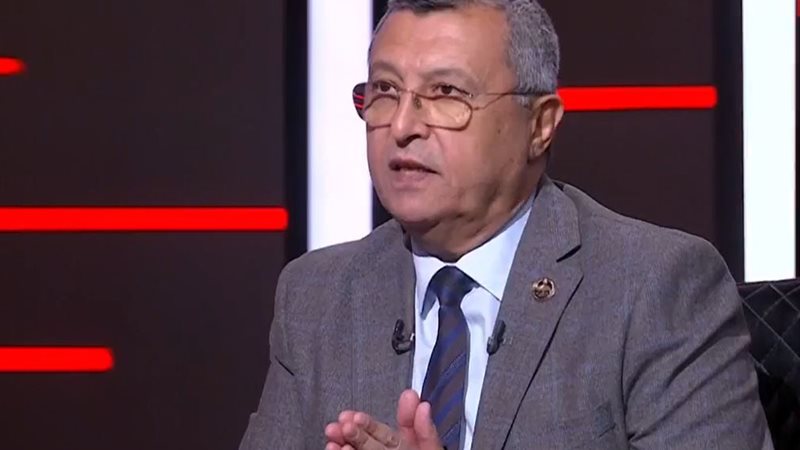 أسامة كمال وزير البترول