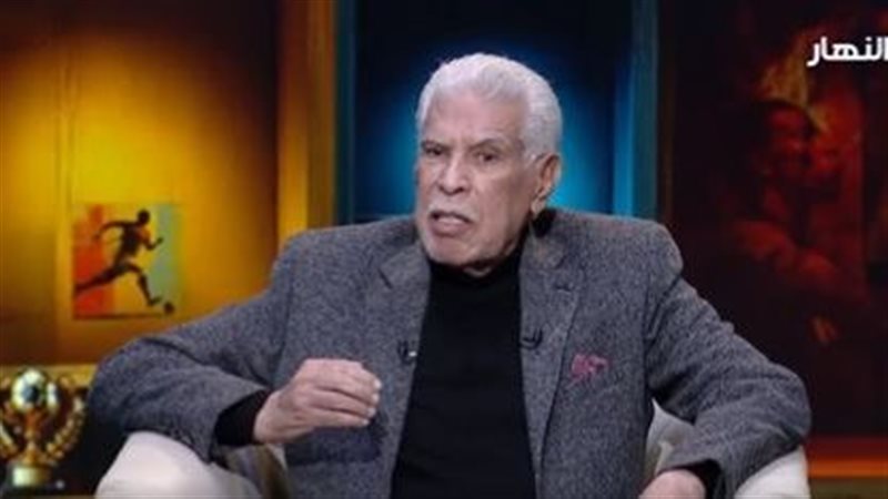 حسن شحاتة المدير