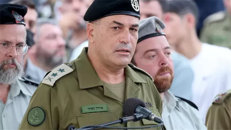 إيال زامير