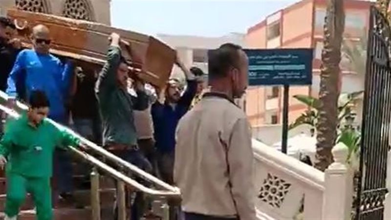 جنازة شقيقة شريف