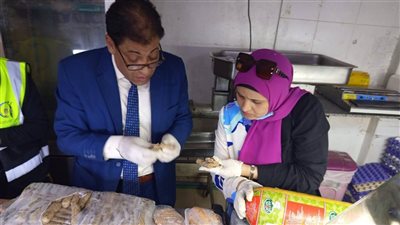 ضبط 51.5 كيلو لحوم فاسدة داخل “هايبر” بالأقصر.. حملة مشتركة تضرب بيد من حديد 