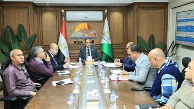 محافظ الجيزة يتابع خطط العمل ونسب إنجاز المشروعات بمدينة الحوامدية  