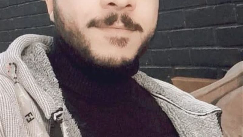 الشاب المتوفى 