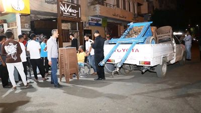 نائب محافظ أسوان يقود حملة موسعة لرفع الإشغالات بشوارع أسوان 