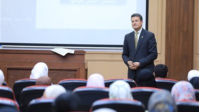 مركز الفتوى الإلكترونية ينهي دورة جديدة لتأهيل المقبلين على الزواج
