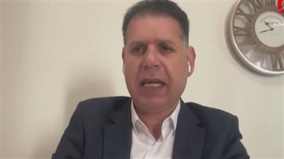«عواطف الإعلام» تقود المشهد.. خبير يكشف سبب إعادة غلق مضيق هرمز