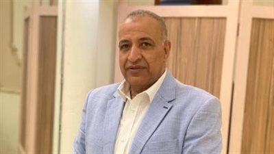 الاتحاد المحلي لنقابات عمال أسيوط يهنئ المحافظ والقيادات بالعيد القومي