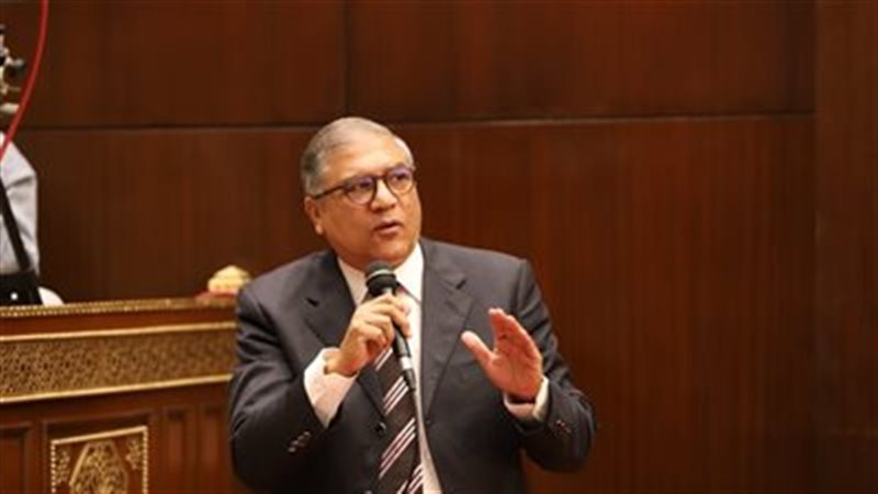 النائب عفت السادات