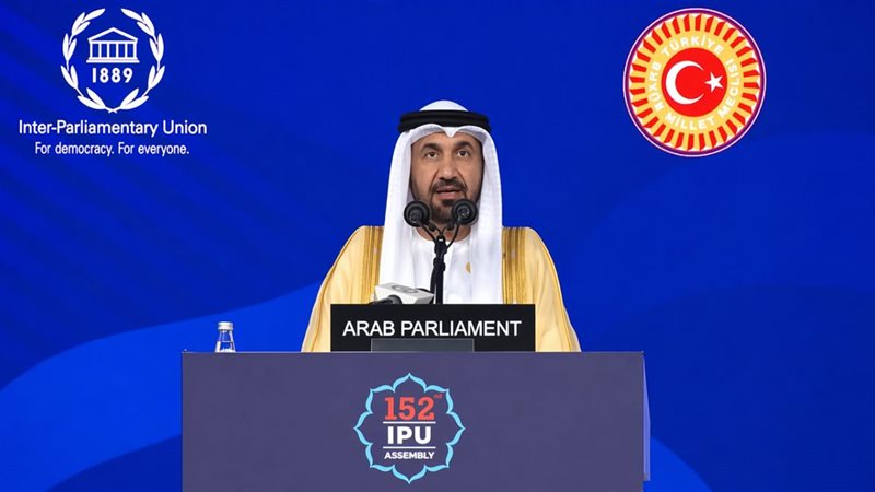 اليماحى يطالب بتجميد
