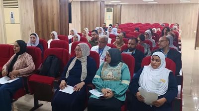تدريب متخصص بجامعة أسيوط لتطبيق معايير GAHAR في سلامة المرضى