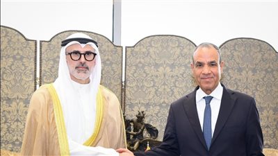 وزيرا خارجية مصر والكويت يعقدان مشاورات سياسية في القاهرة  