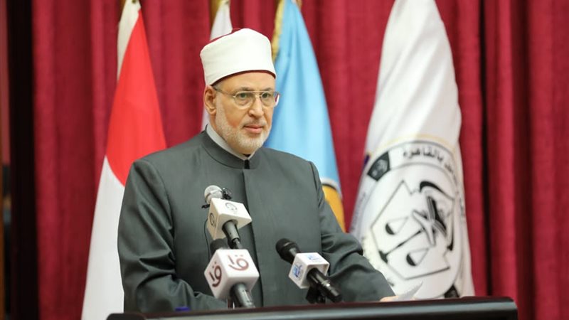 الدكتور محمد الضويني