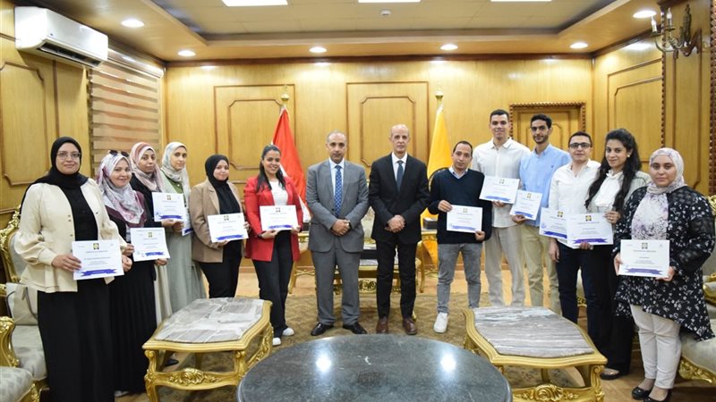 الدكتور طارق على