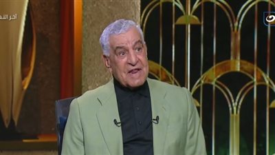«نفرتيتي ضحية جديدة».. زاهي حواس يشوه تاريخ مصر في أوبرا لم تجد مسرحًا يعرضها