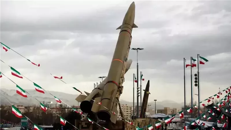 إيران 