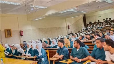 تمريض قنا تعقد ندوة حول مخاطر الشائعات من أجل استقرار المجتمع 