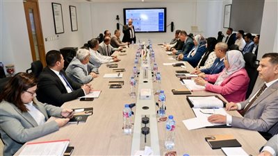 محافظ المنوفية يترأس اجتماع مجلس إدارة المنطقة الحرة العامة بشبين الكوم 
