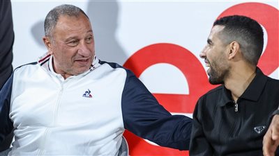 مؤمن زكريا يحضر مباراة الأهلي ضد زد الودية بملعب التتش 