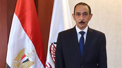 محافظ سوهاج يوجه بتكثيف الحملات الرقابية على المطاعم والأندية لضمان سلامة الغذاء