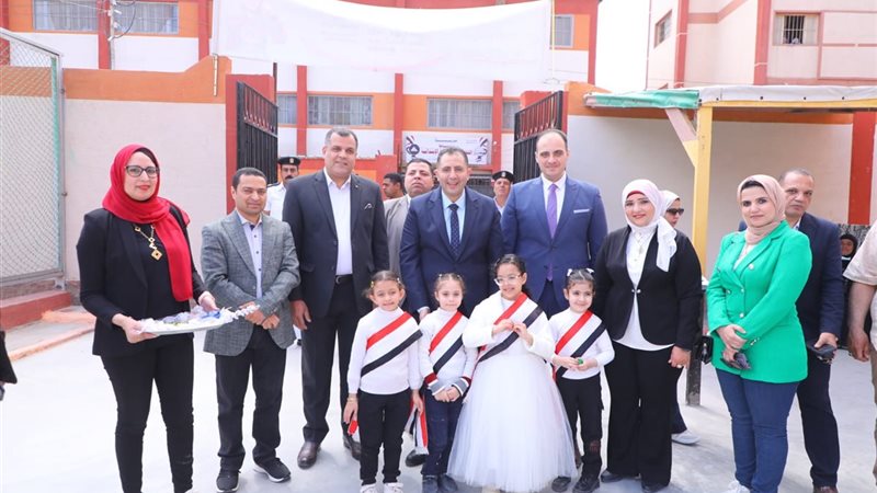 محافظ دمياط يتفقد